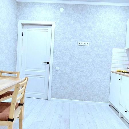 Аэропорт 10 Минут Жк Будапешт163 Apartment Astana Ngoại thất bức ảnh